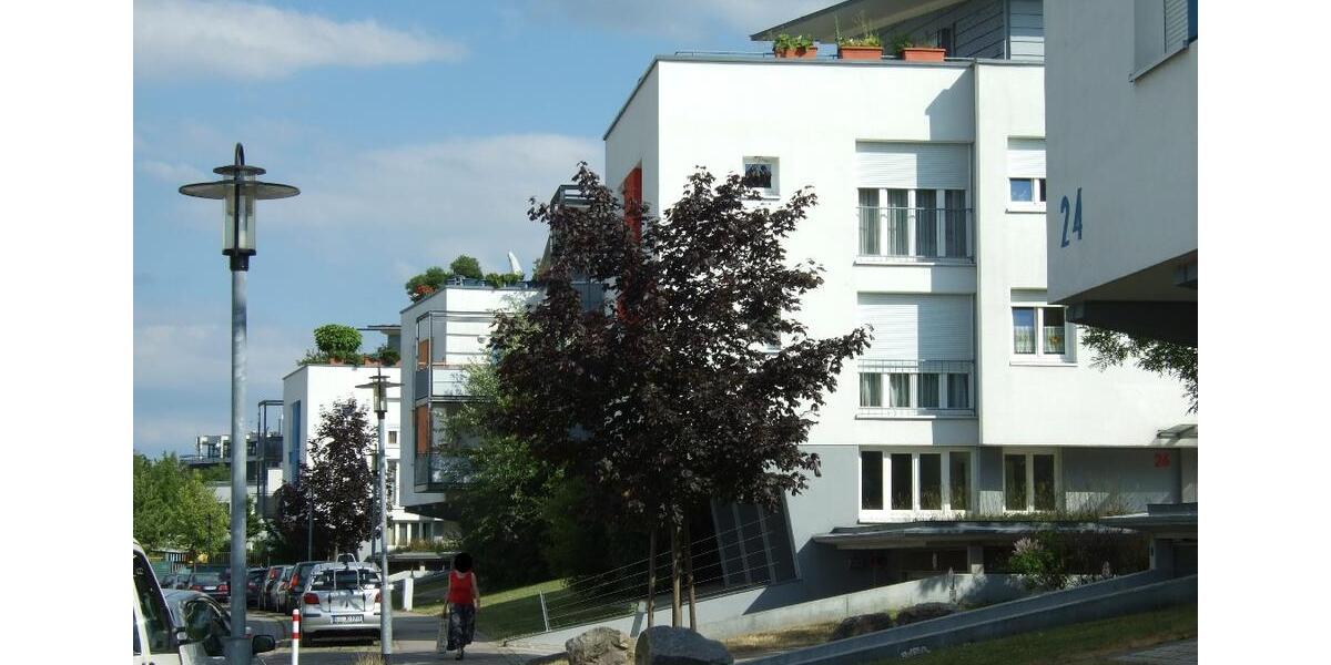 Erdgeschoßwohnung Esslingen am Neckar Hegensberg - 4 Zimmer, 92 m&sup2;, 1.174&euro; | Angebot:26664680