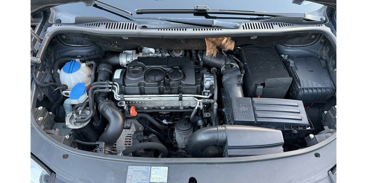 VW Touran 2.0 TDI BM United *Navi,7 Sitzer,18´´Alu* 342.000 km 2.850 &euro; Schorndorf 73614