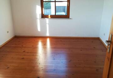 Wohnung Alfdorf - 3 Zimmer, 72 m&sup2;, 590&euro; | Angebot:26047555