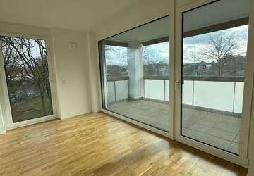 Wohnung Nürtingen - 5 Zimmer, 123 m&sup2;, 1.880&euro; | Angebot:25977063