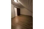 Dachgeschoßwohnung Göppingen Bruckwasen - 3 Zimmer, 75 m&sup2;, 925&euro; | Angebot:25022176
