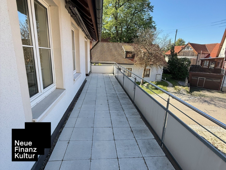Etagenwohnung Römerstein Zainingen - 3 Zimmer, 130 m&sup2;, 975&euro; | Angebot:27277975